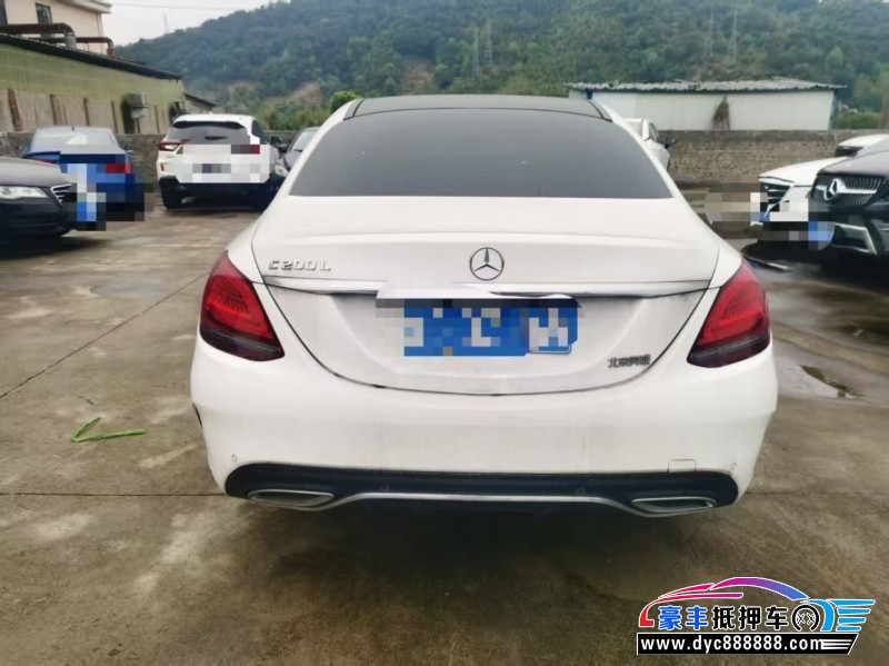 20年奔驰C轿车抵押车出售