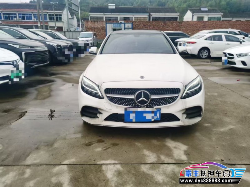 20年奔驰C轿车抵押车出售