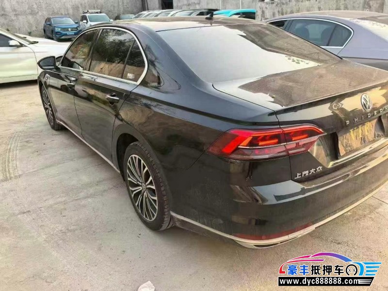 20年大众辉昂轿车抵押车出售