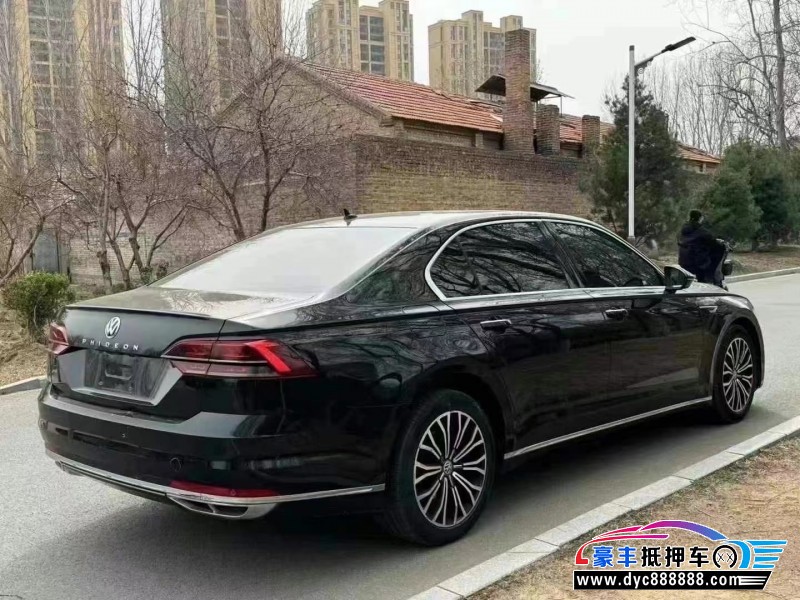 17年大众辉昂轿车抵押车出售