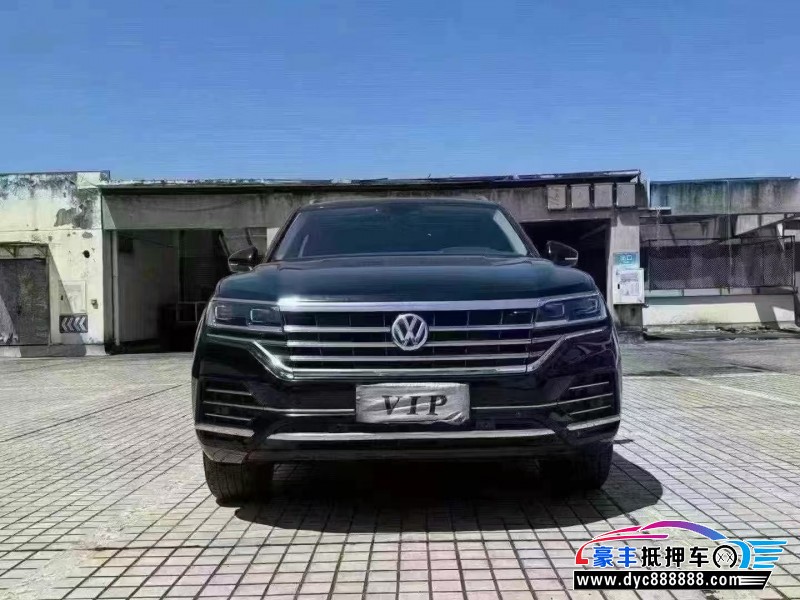 19年大众途锐SUV抵押车出售