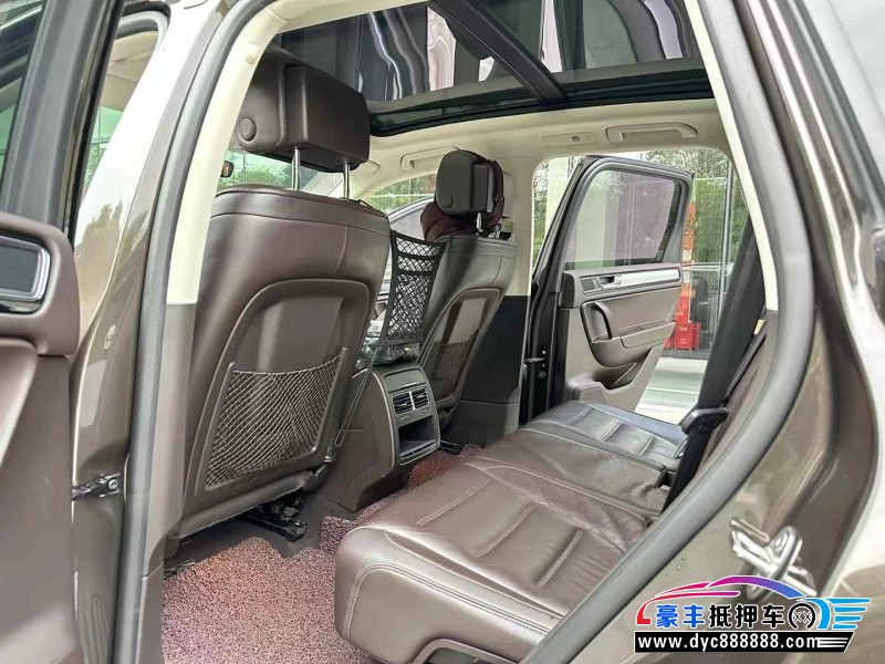 18年大众途锐SUV抵押车出售