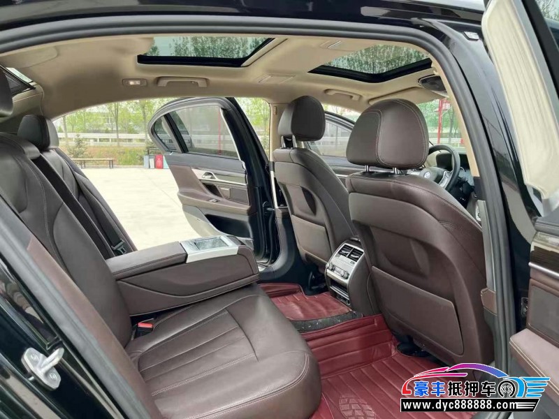 16年宝马7系轿车抵押车出售