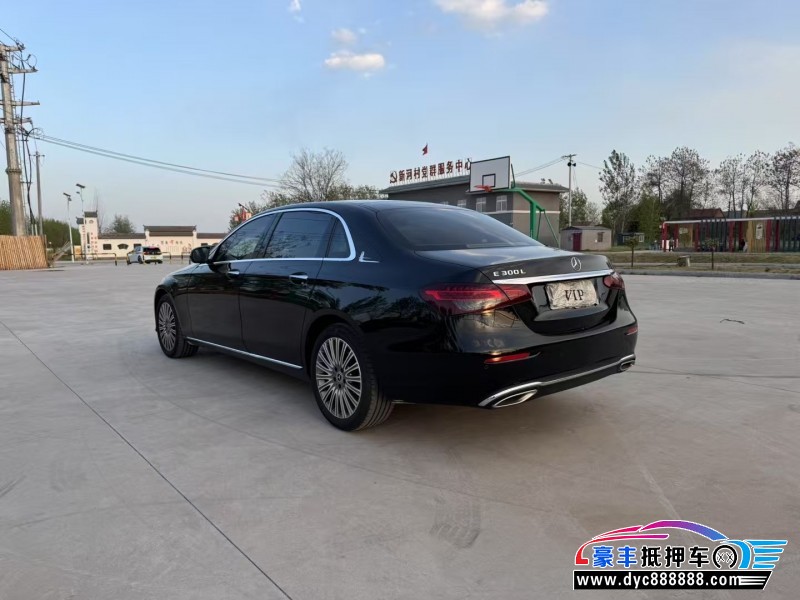 20年奔驰E轿车抵押车出售