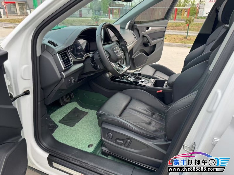 23年奥迪Q5轿车抵押车出售