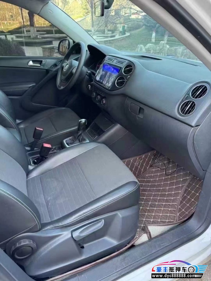 17年大众途观轿车抵押车出售