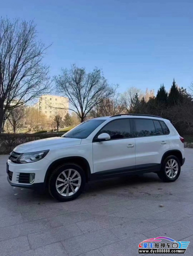 17年大众途观轿车抵押车出售