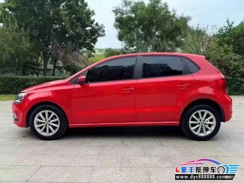 16年大众polo轿车抵押车出售