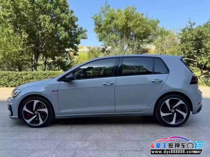 18年大众高尔夫轿车抵押车出售