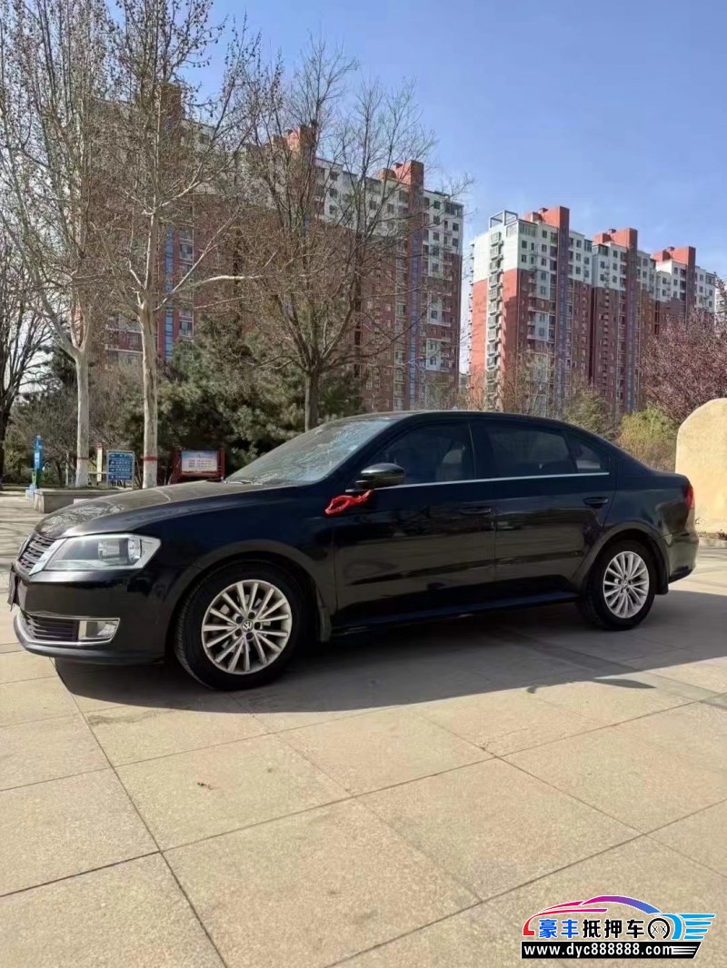 13年大众朗逸轿车抵押车出售