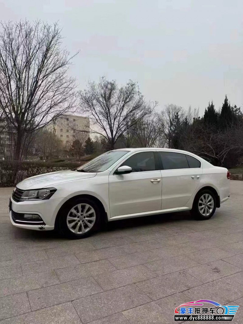 18年大众朗逸轿车抵押车出售