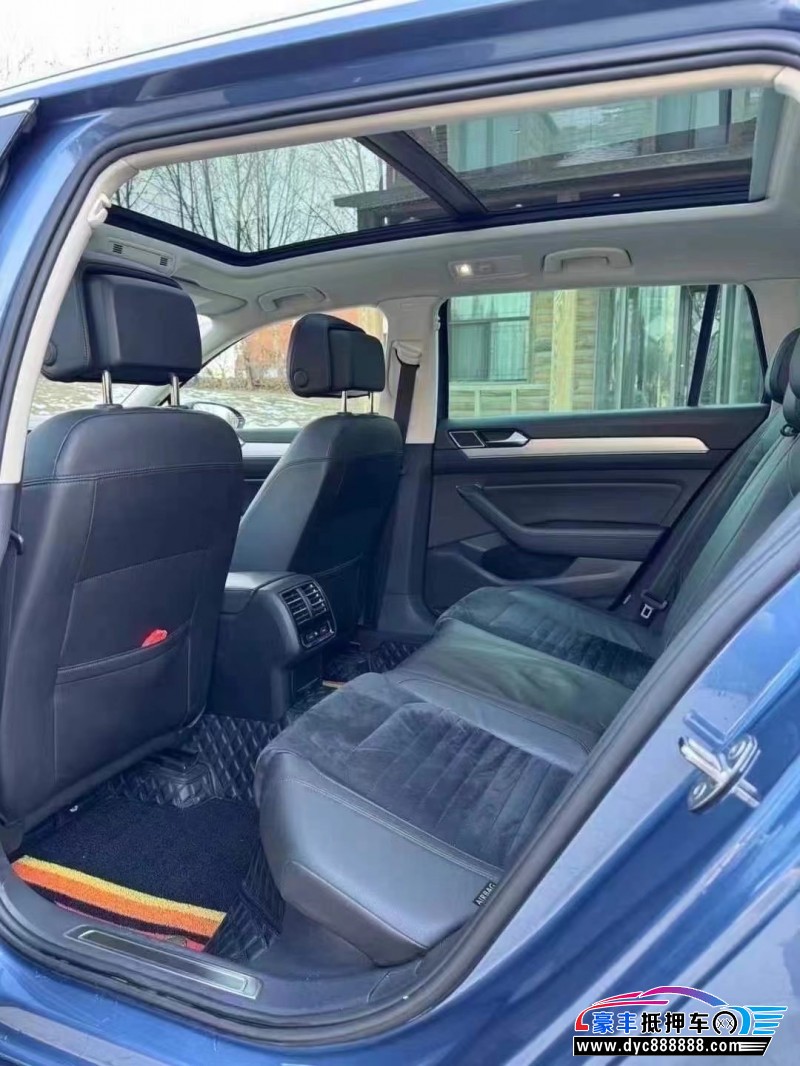 17年大众蔚揽轿车抵押车出售