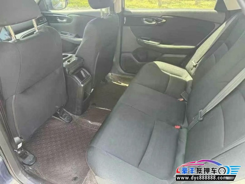 21年本田享域轿车抵押车出售