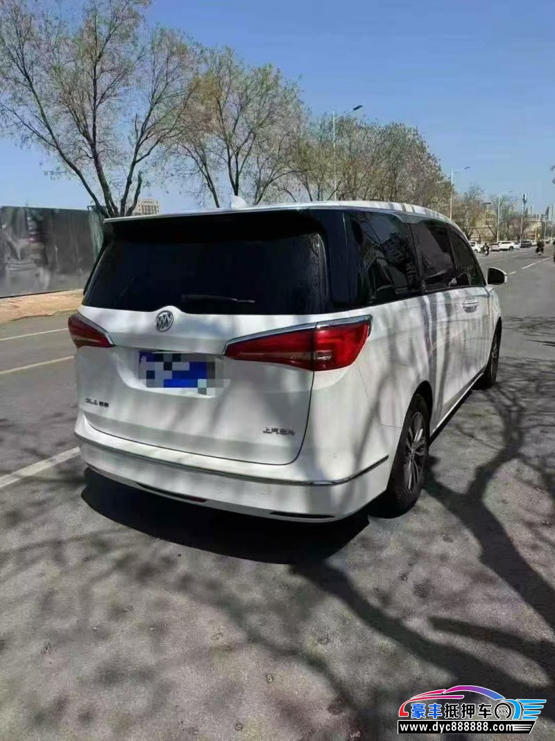 19年别克GL8轿车抵押车出售