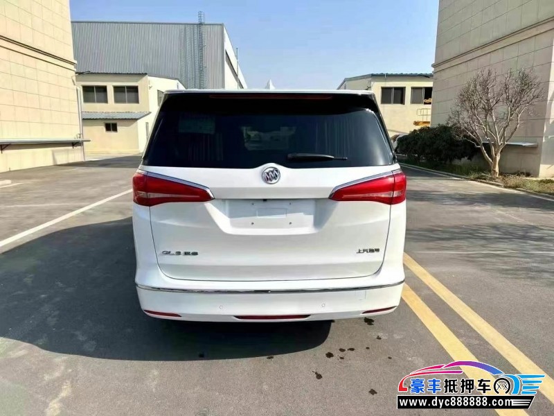 19年别克GL8轿车抵押车出售