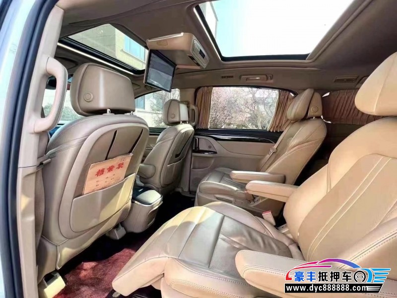 19年别克GL8轿车抵押车出售