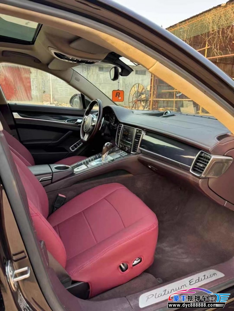 13年保时捷帕纳梅拉轿车抵押车出售