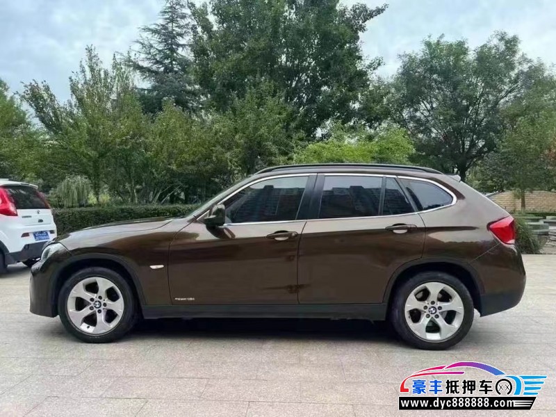 12年宝马X1轿车抵押车出售