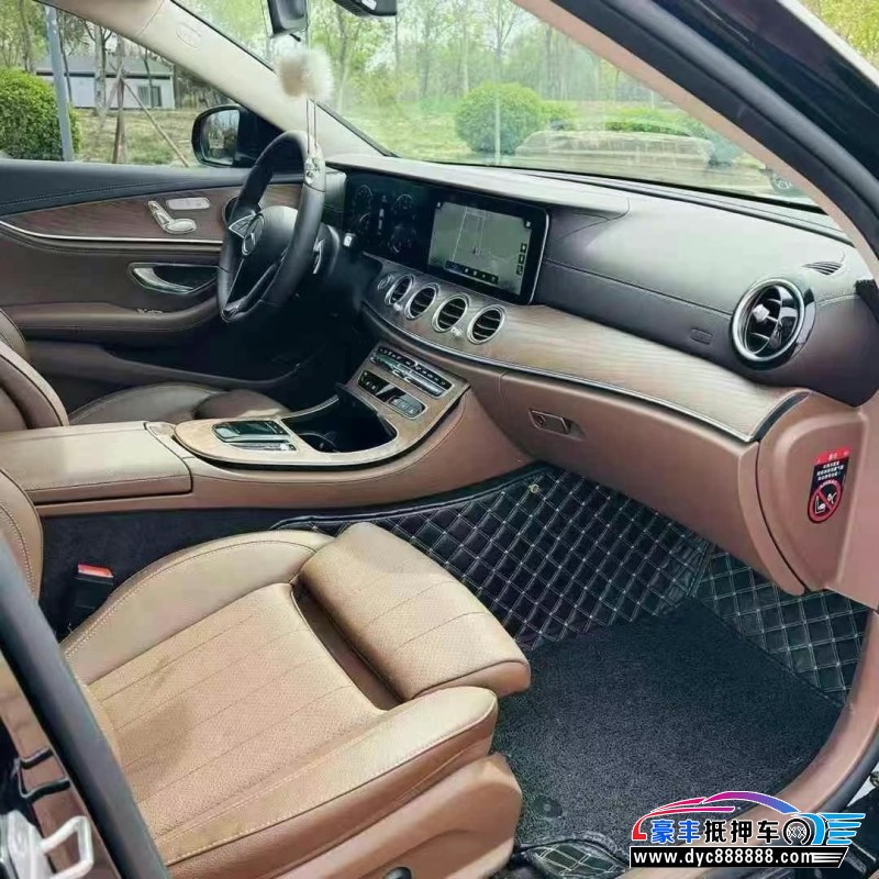 21年奔驰E轿车抵押车出售