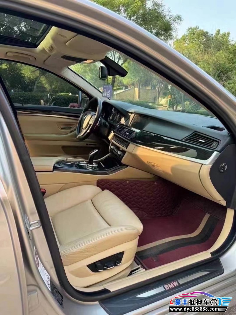 12年宝马5系轿车抵押车出售