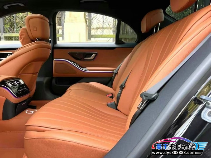 24年奔驰S轿车抵押车出售