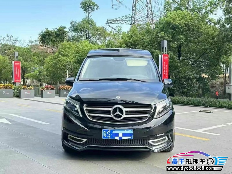 22年奔驰V轿车抵押车出售