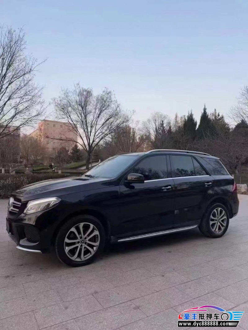 18年奔驰GLE轿车抵押车出售