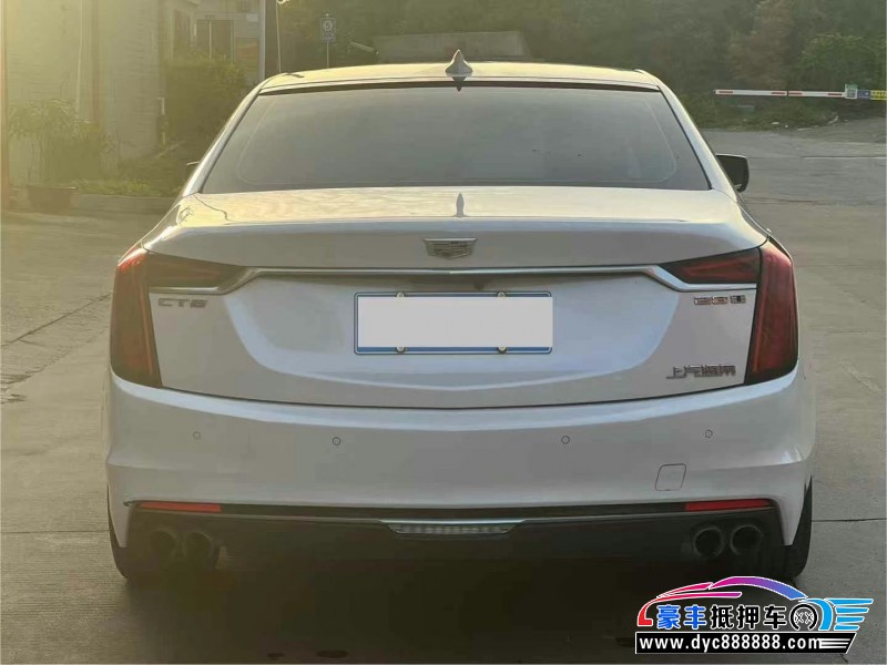 19年凯迪拉克CT6轿车抵押车出售