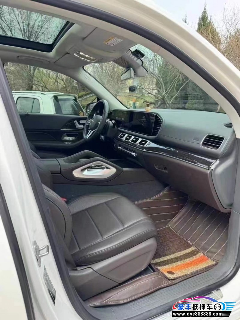 19年奔驰GLE轿车抵押车出售