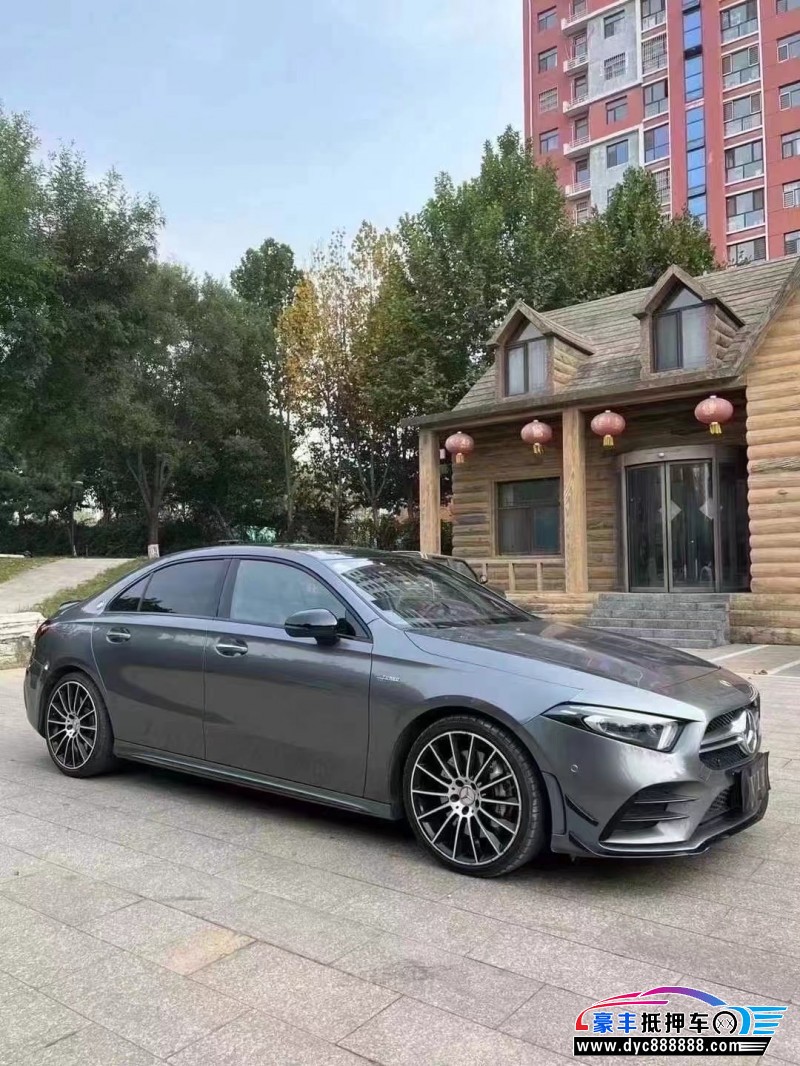 21年奔驰A级AMG轿车抵押车出售