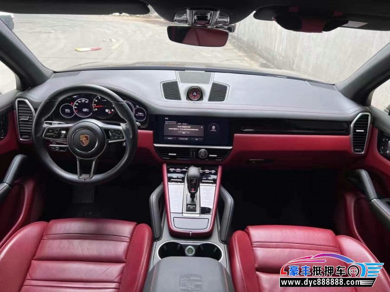 22年保时捷卡宴轿车抵押车出售