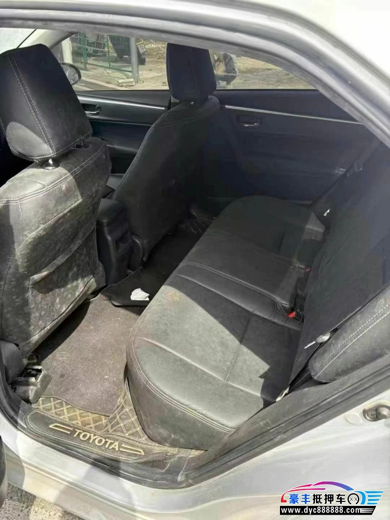 19年丰田卡罗拉轿车抵押车出售