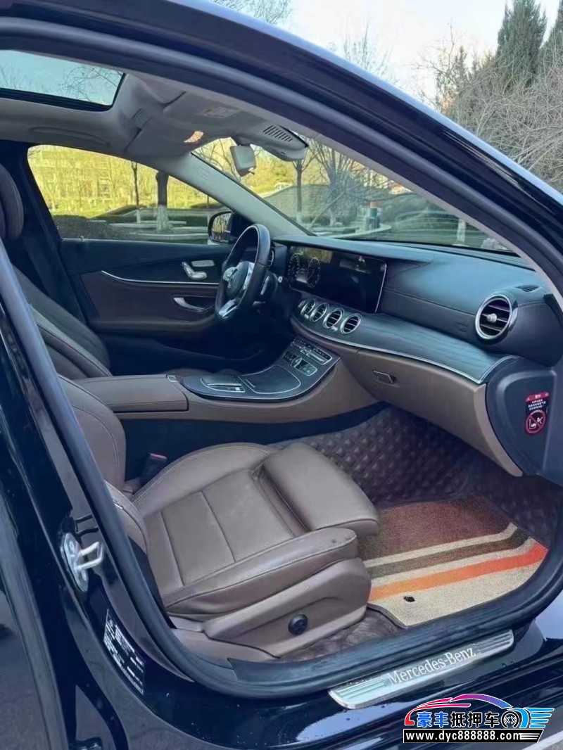 20年奔驰E轿车抵押车出售