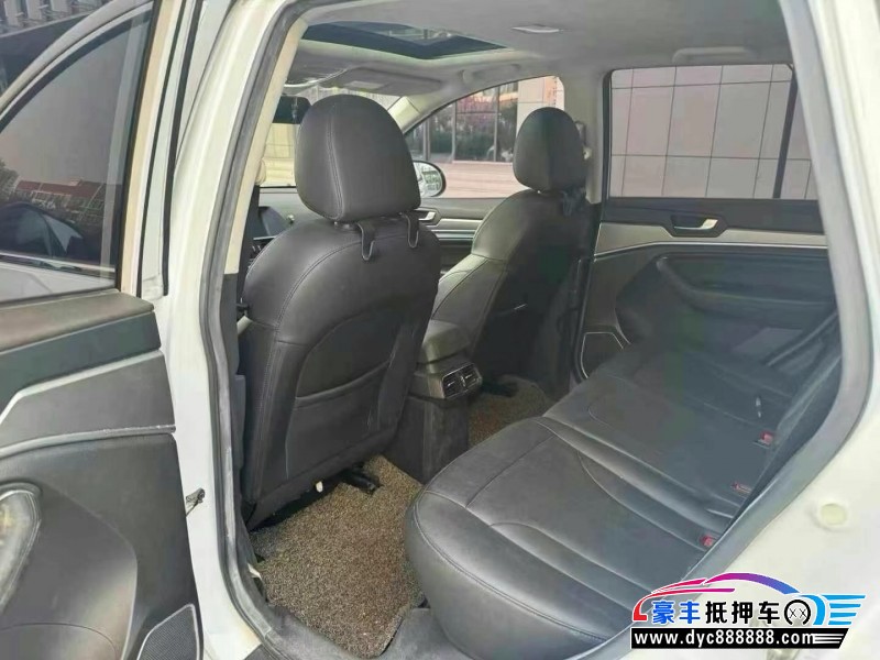 17年长城哈弗H6轿车抵押车出售