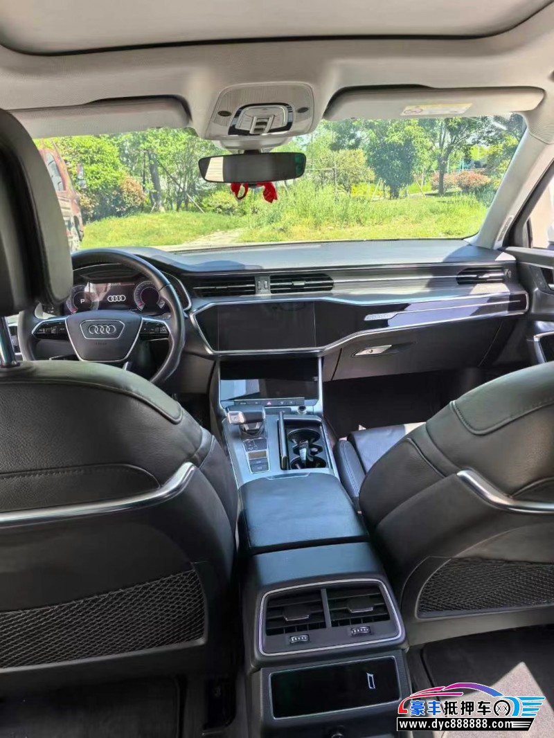 19年奥迪A6L轿车抵押车出售