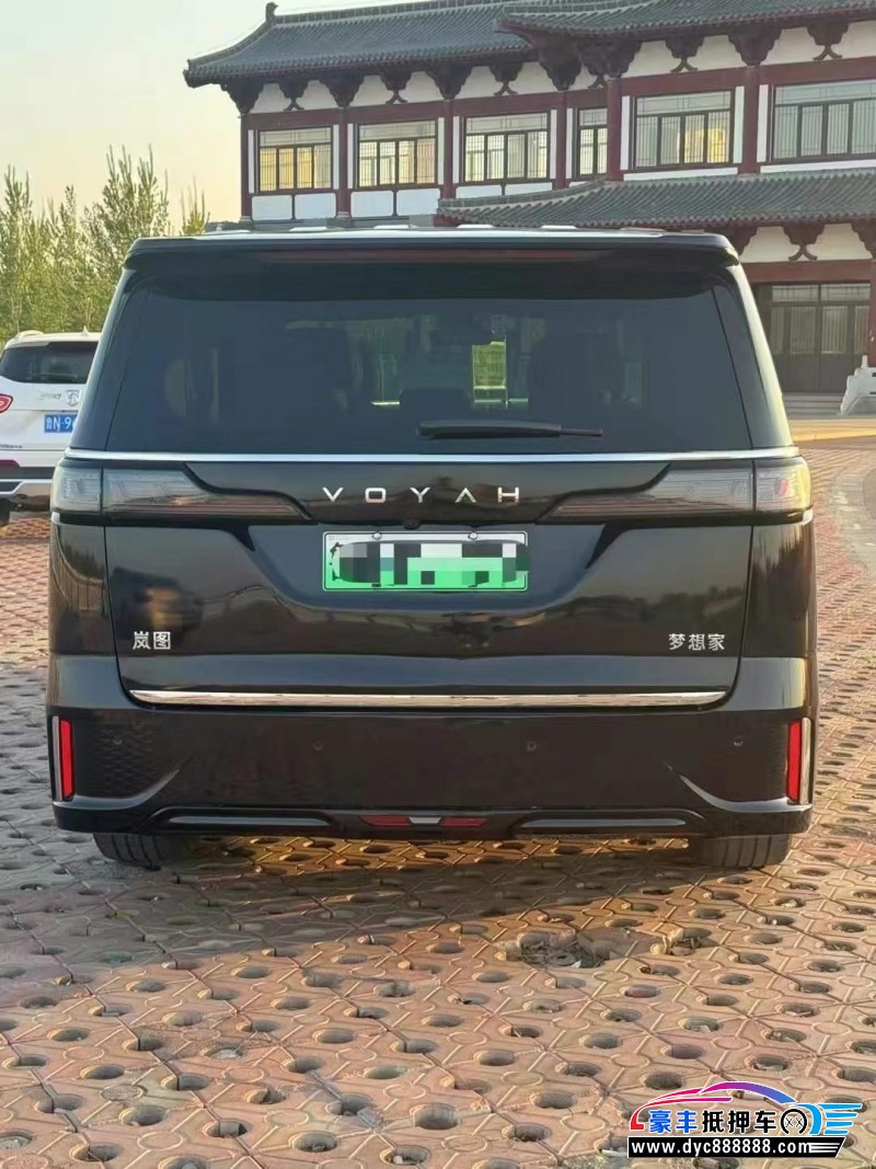 24年岚图梦想家轿车抵押车出售