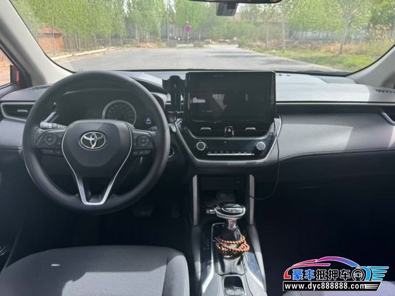 22年丰田锐放轿车抵押车出售