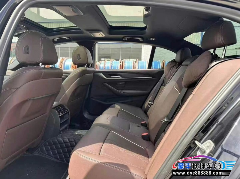 23年宝马5系轿车抵押车出售