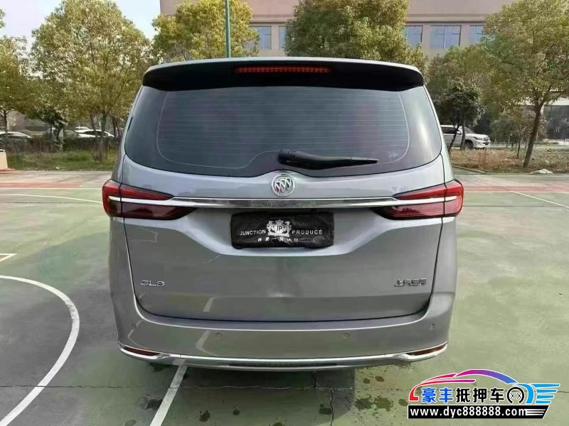 24年别克GL8轿车抵押车出售