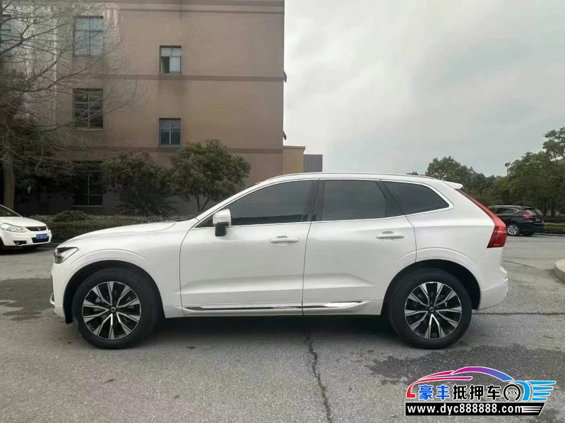 25年沃尔沃XC60轿车抵押车出售