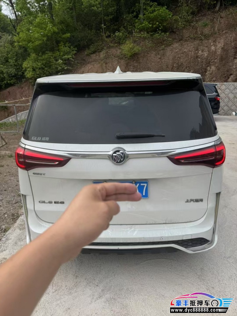 21年别克GL8MPV抵押车出售