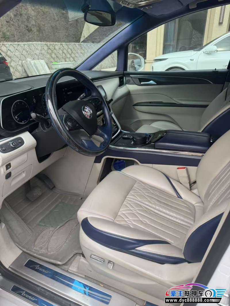 21年别克GL8MPV抵押车出售