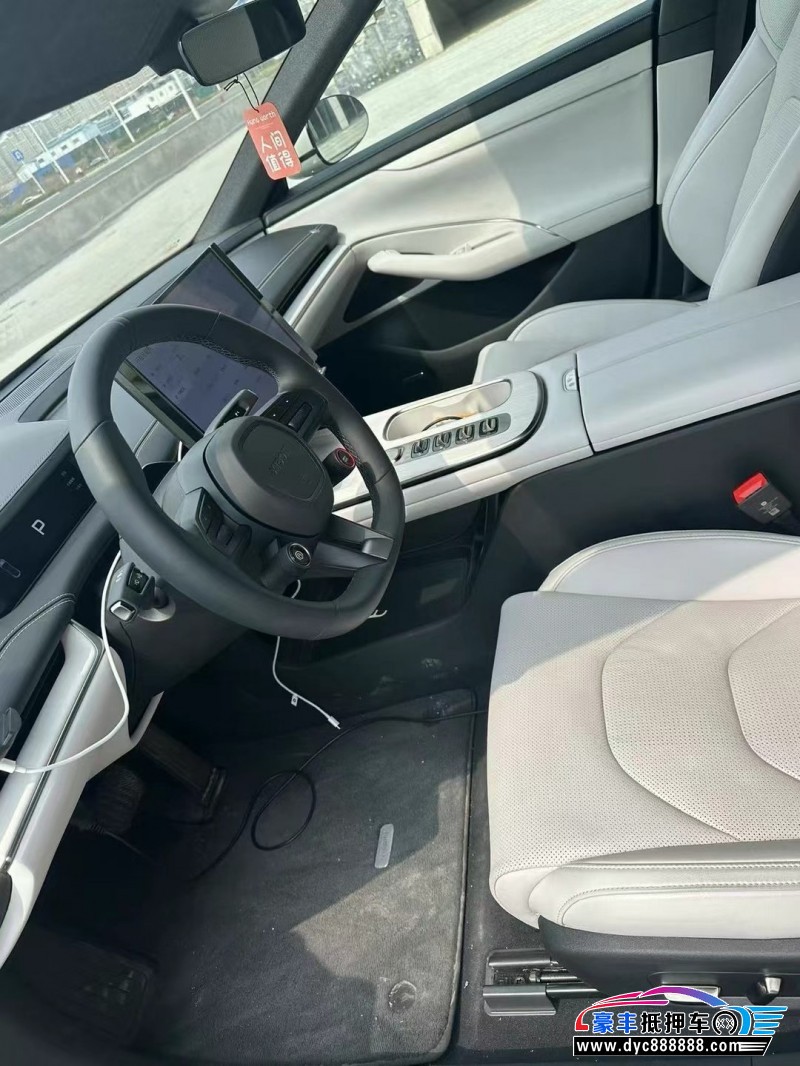 24年小米SU7轿车抵押车出售