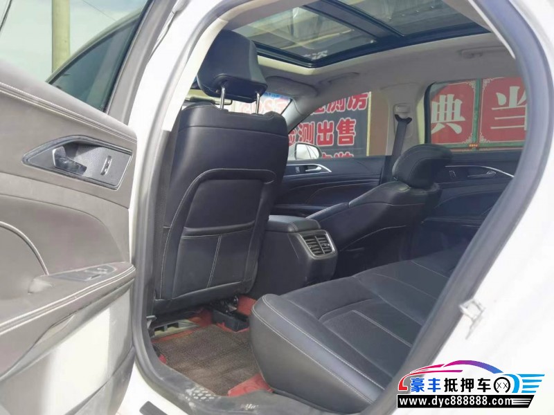 19年福特金牛座轿车抵押车出售