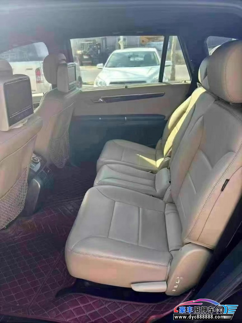 12年奔驰RSUV抵押车出售