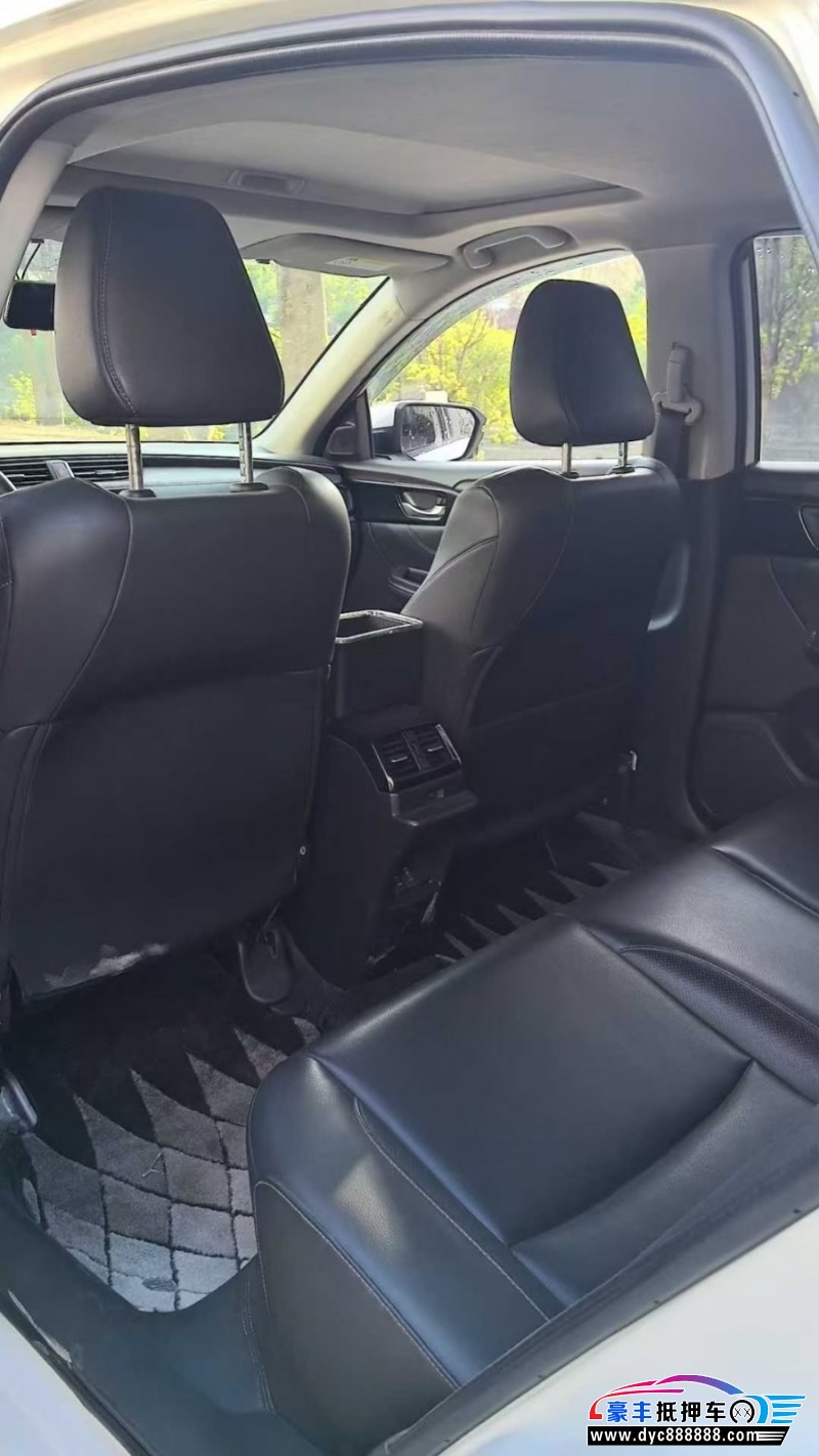 19年本田思域轿车抵押车出售