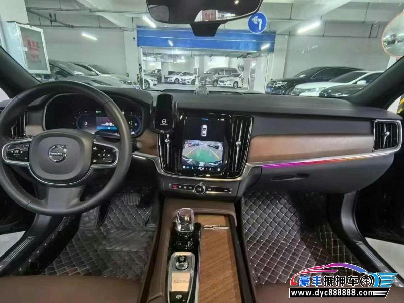 23年沃尔沃S90轿车抵押车出售