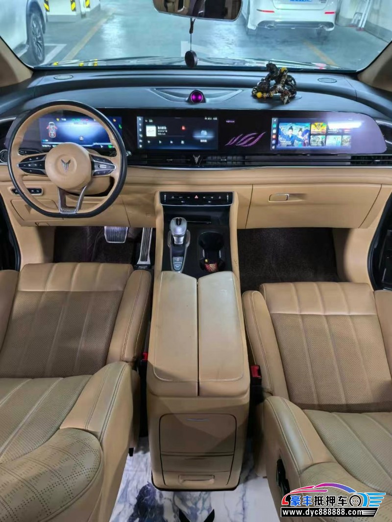 23年岚图梦想家MPV抵押车出售