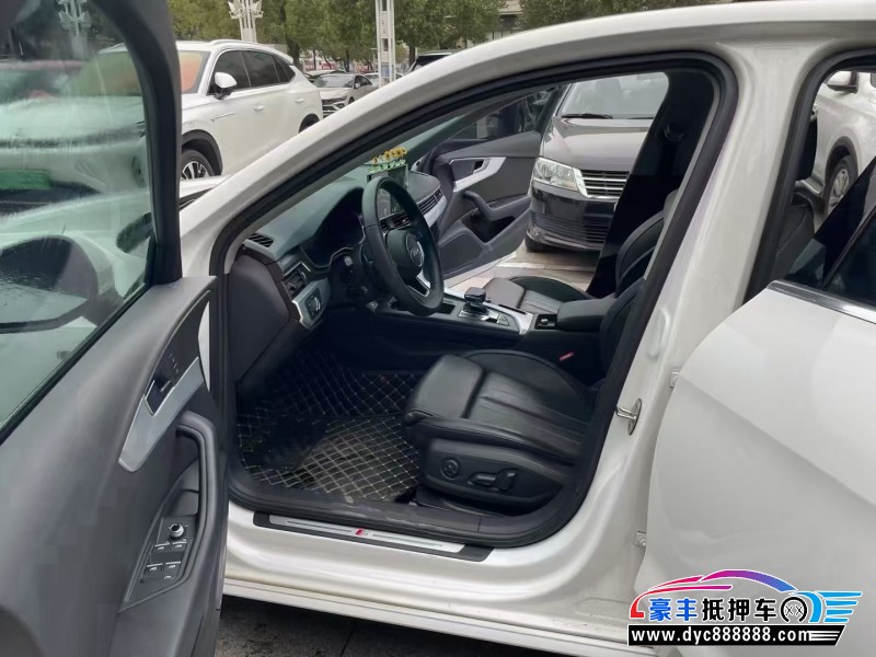 23年奥迪A4轿车抵押车出售