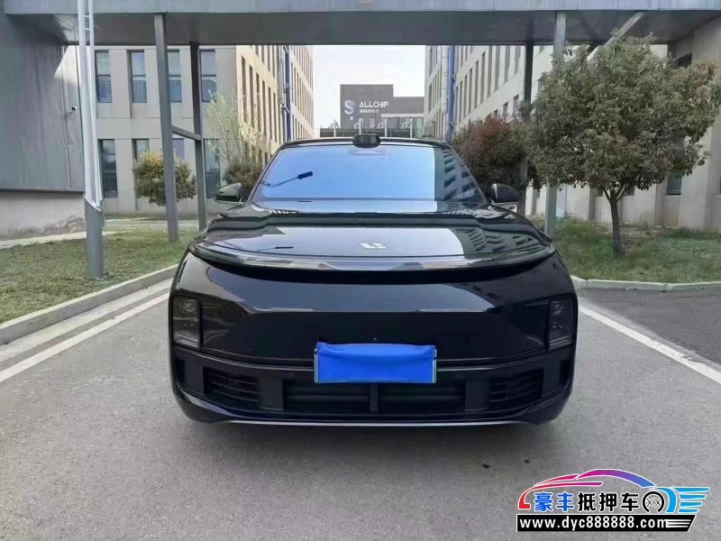 23年理想L8SUV抵押车出售